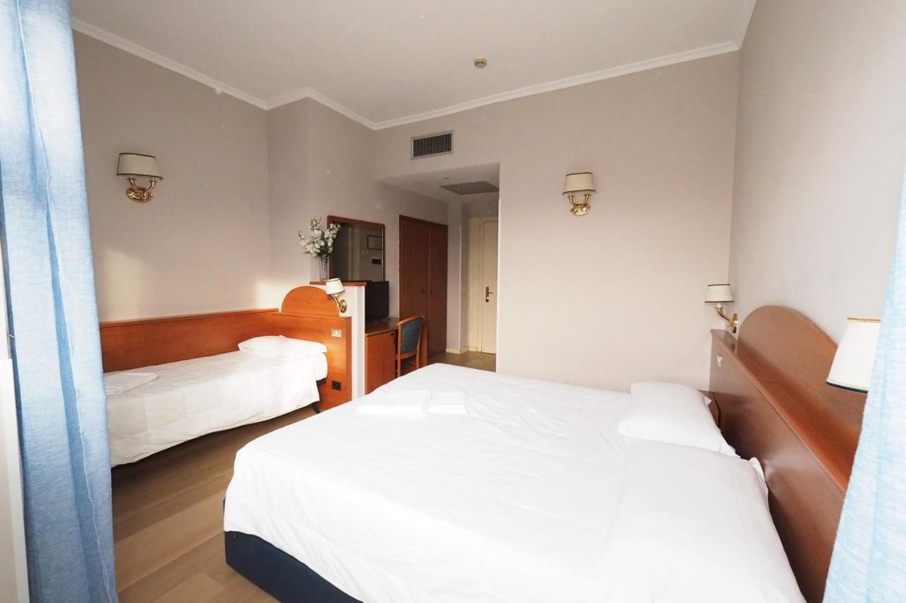 Hotel Laura Рим Экстерьер фото
