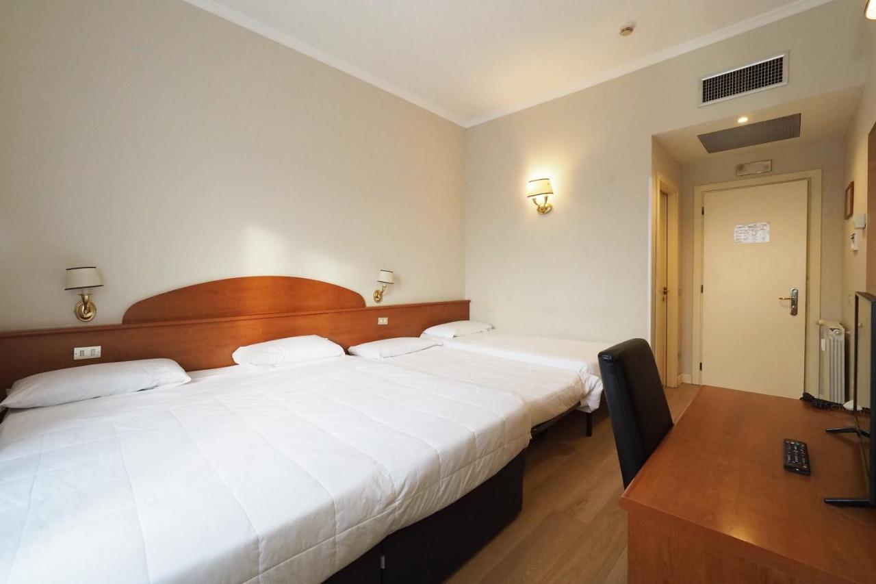 Hotel Laura Рим Экстерьер фото