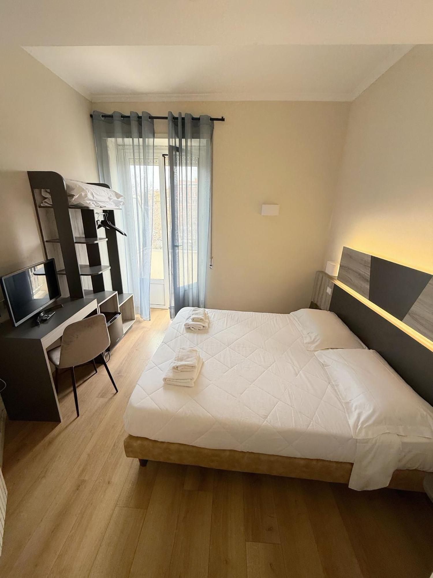 Hotel Laura Рим Экстерьер фото