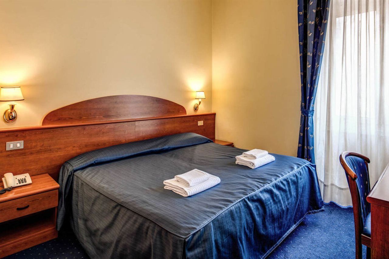 Hotel Laura Рим Экстерьер фото